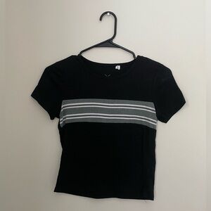 Cute top/crop top!